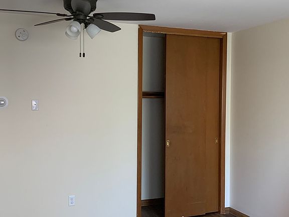 3rd image of 339 W Grand Ave #109