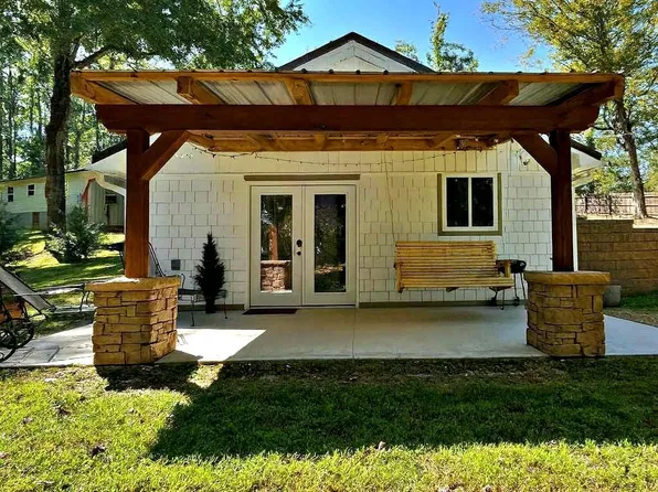 282 White Oak Dr, Decatur, TN 37322