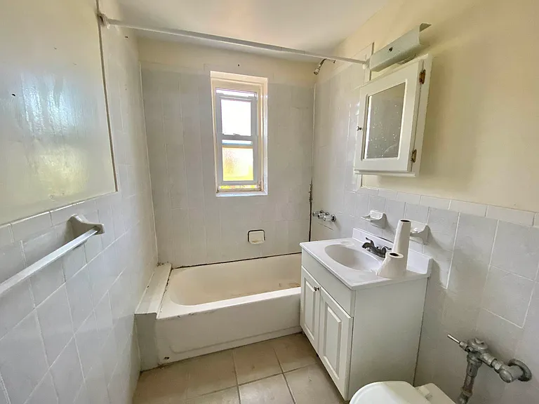 1620 Avenue I #405 — Photo 2