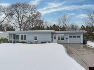 10 Riverview St, Mankato, MN 56001