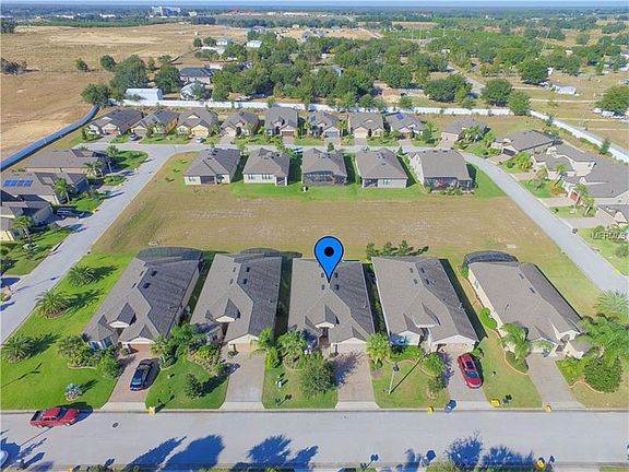 4th image of 428 De Soto Ln