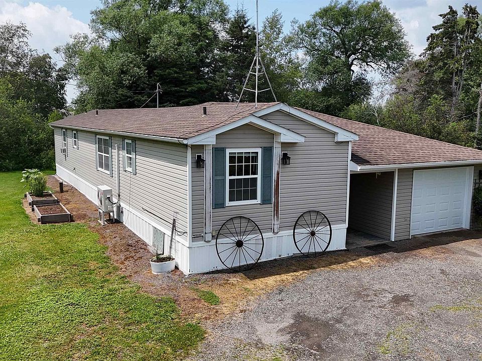 1st image of 1041 Brule Shore Rd