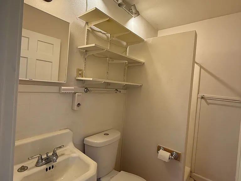 230 E Mulberry Ave #2 — Photo 11