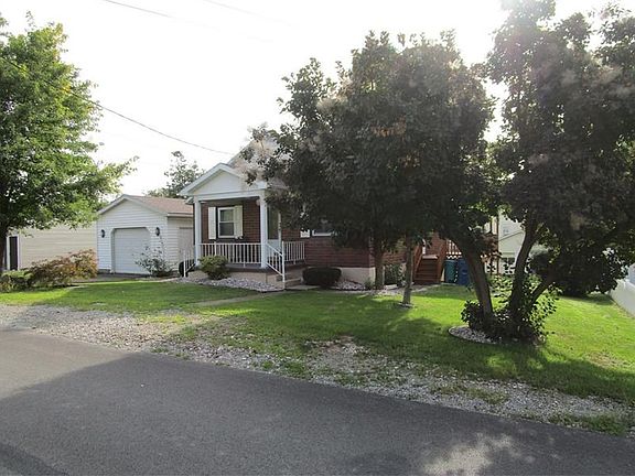 3rd image of 410 N 6th St