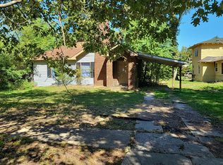 325 School St, Clarksdale, MS 38614