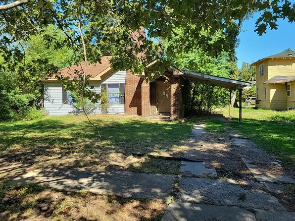 325 School St, Clarksdale, MS 38614