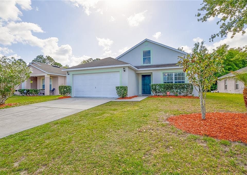 1st image of 755 Palmera St