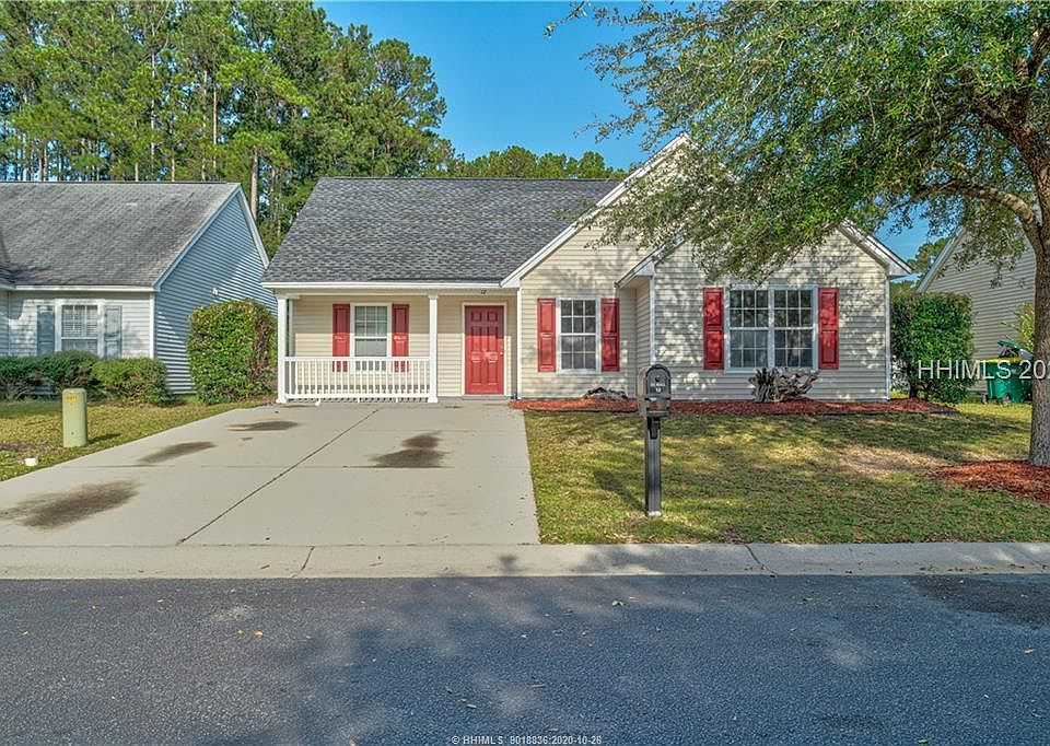 1st image of 12 Spruce Ct