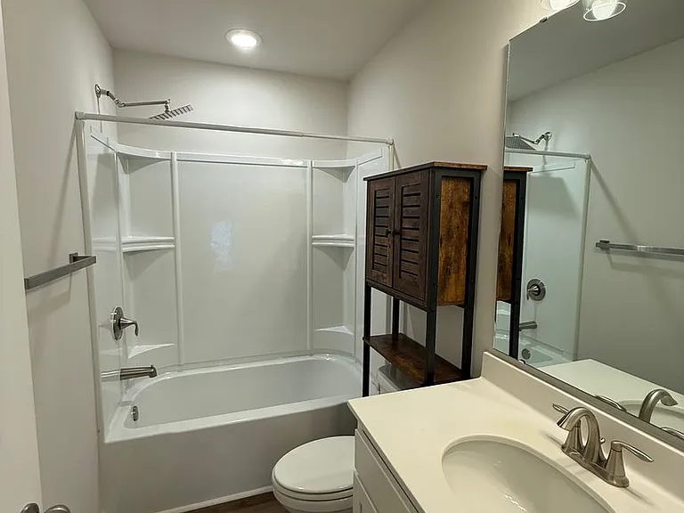 219 Winding River Dr — Photo 25