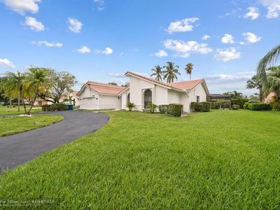 8640 NW 53rd Ct, Pompano Beach, FL, 33067