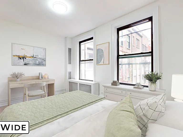 1045 Lexington Ave #3RN — Photo 2
