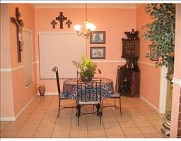 4th image of 1721 Lake Cypress Dr