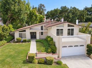 22840 Sparrowdell Dr, Calabasas, CA 91302