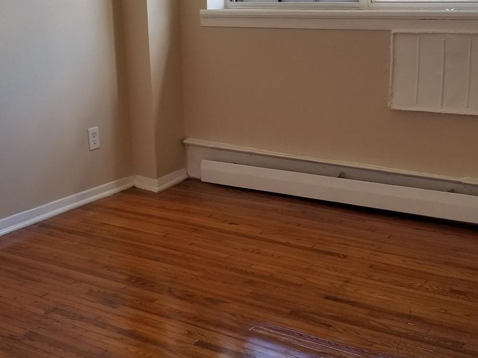 1st image of 266 N Fulton Ave APT 1