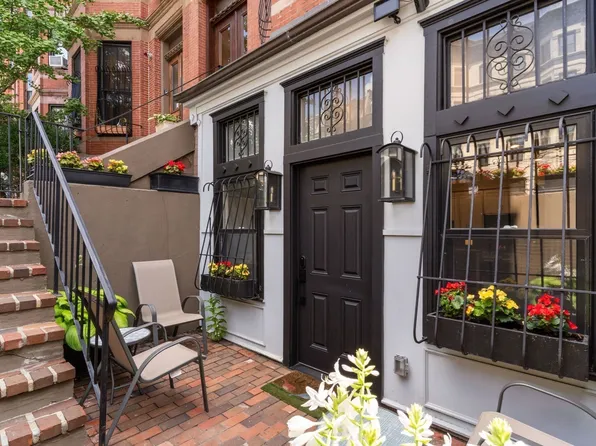 560 Columbus Ave APT 1, Boston, MA 02118