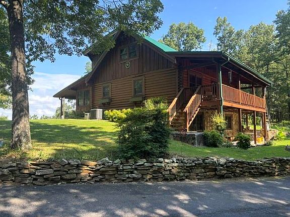 4th image of 863 Porch Rock Rd