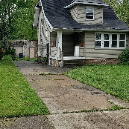 4th image of 17114 Lipton Ave