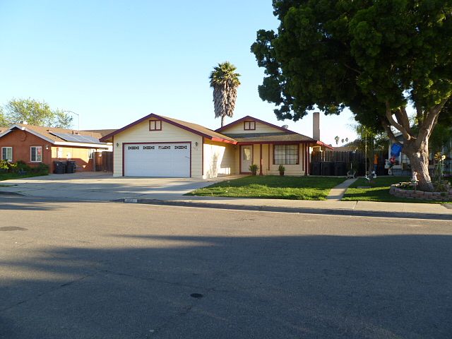 1st image of 1012 Colebrook Dr