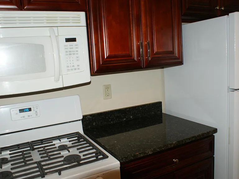 25 Meadow Pond Dr — Photo 7