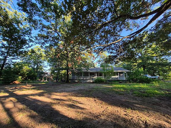 3rd image of 3626 Cypress School Trl
