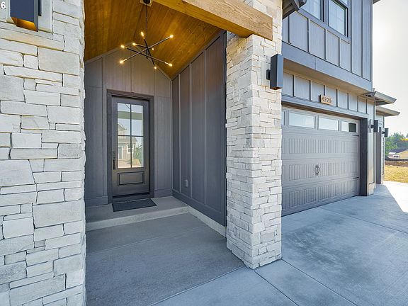 5th image of 4225 N 12th Way