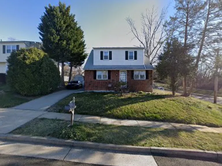 2805 Rubicam Ave — Photo 1