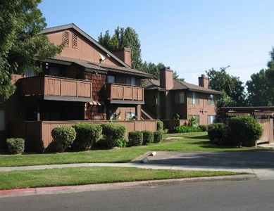 4860 E Lane Ave Unit 104, Fresno, CA, 93727