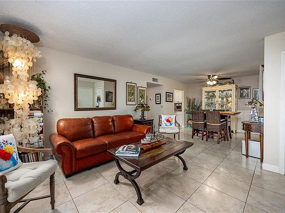 4th image of 6519 W Newberry Rd #108