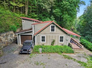 16 Wits End Way, Waynesville, NC 28785