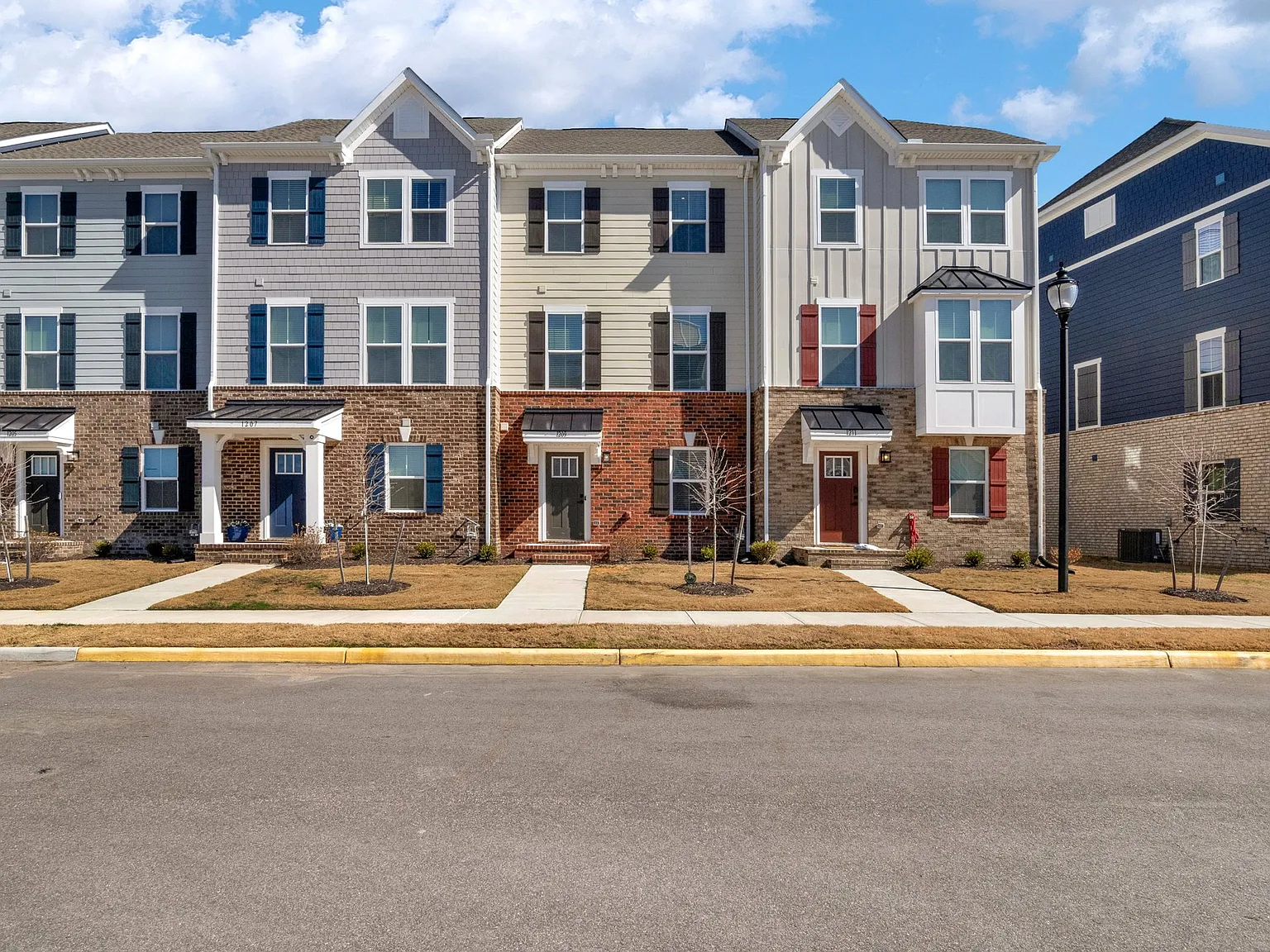1209 Worden Way - 1 — Photo 1