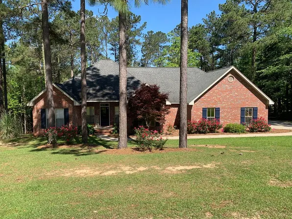 505 Longleaf Dr, Petal, MS 39465