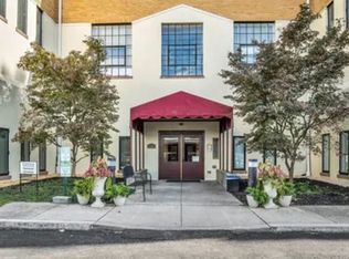 133 W Locust St APT C13, Mechanicsburg, PA