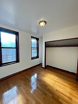 3rd image of 38-12 Astoria Blvd S #7A