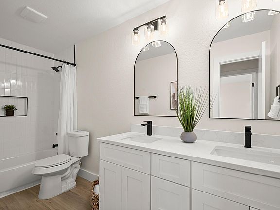 3rd image of 13625 Coomer Path