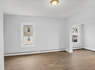 38 Woodford St Floor 3, Dorchester, MA 02125