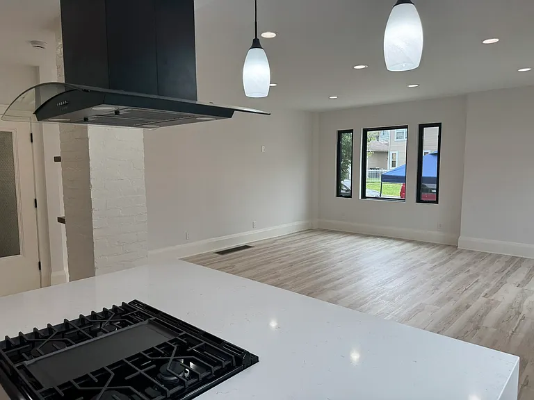 6810 Herman Ave — Photo 12