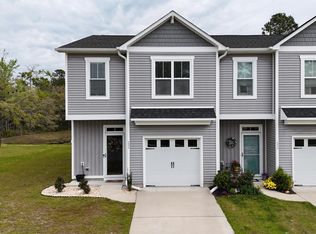 124 Aspen Rd, Hampstead, NC 28443