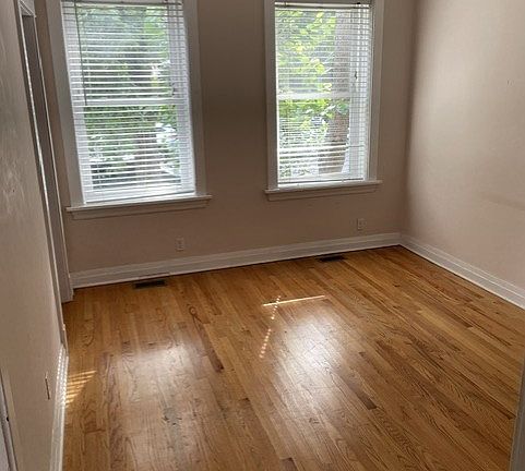 2nd image of 6110 N Albany Ave #1