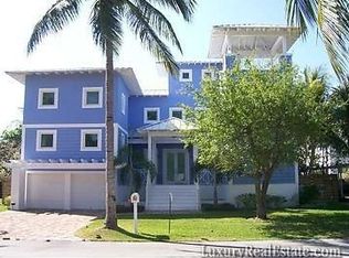 120 Hampton Ln, Key Biscayne, FL 33149