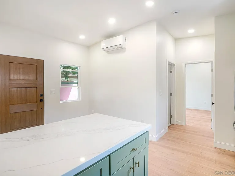 6942 Eberhart St — Photo 19