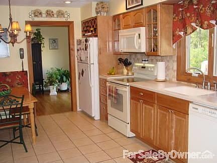 3rd image of 355 Cording Ln