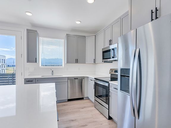 2nd image of 5208 W Black Twig Dr Unit 302