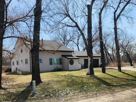 2nd image of 27 River Dr