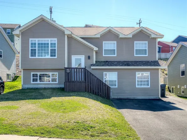 67 Sgt Donald Lucas Drive, Paradise, NL A1L0W8