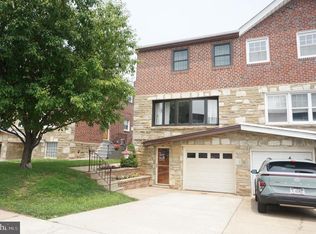 2773 Axe Factory Rd, Philadelphia, PA 19152