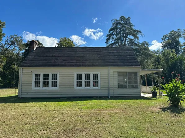3404 Radium Springs Rd, Albany, GA 31705