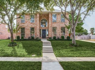1352 Prairie Dr, Lewisville, TX 75067