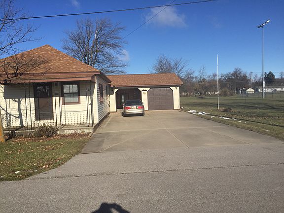 2nd image of 3296 Pickle St