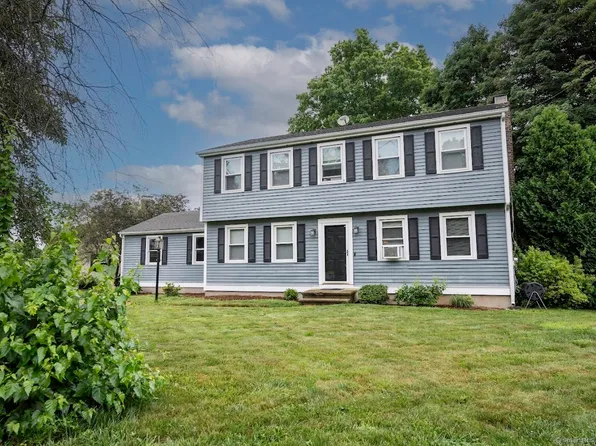 1018 Long Hill Road, Middletown, CT 06457