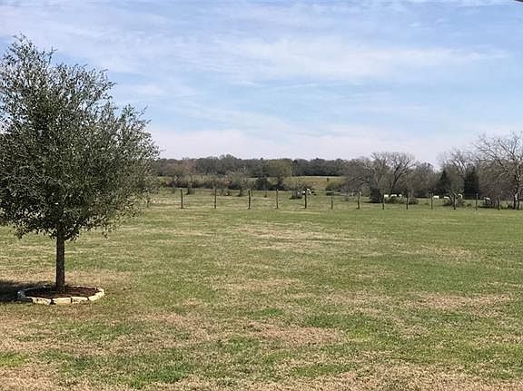 4th image of 6967 County Road 334